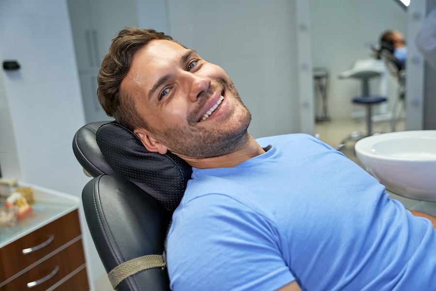 How Dental Bonding Can Alter the Look and Feel of Your Teeth